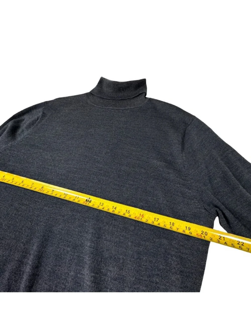 J.Crew Factory Men's Merino Wool Blend Turtleneck Sweater Fine Knit M Minimalist